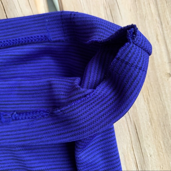 Under Armour Tee - Picture 4 of 7